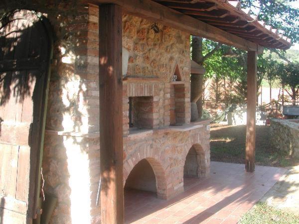 בית הארחה Valli 	Casale Il Colombaio Di Toiano מראה חיצוני תמונה