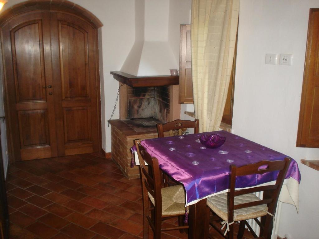 בית הארחה Valli 	Casale Il Colombaio Di Toiano חדר תמונה